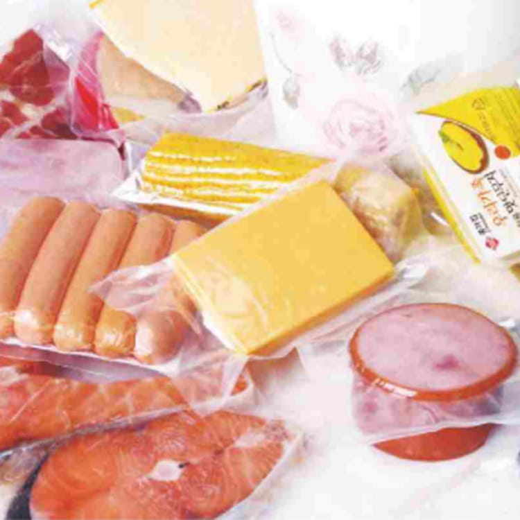 Film de plastic de ambalare cu carne de cârnați coextrudat cu barieră înaltă